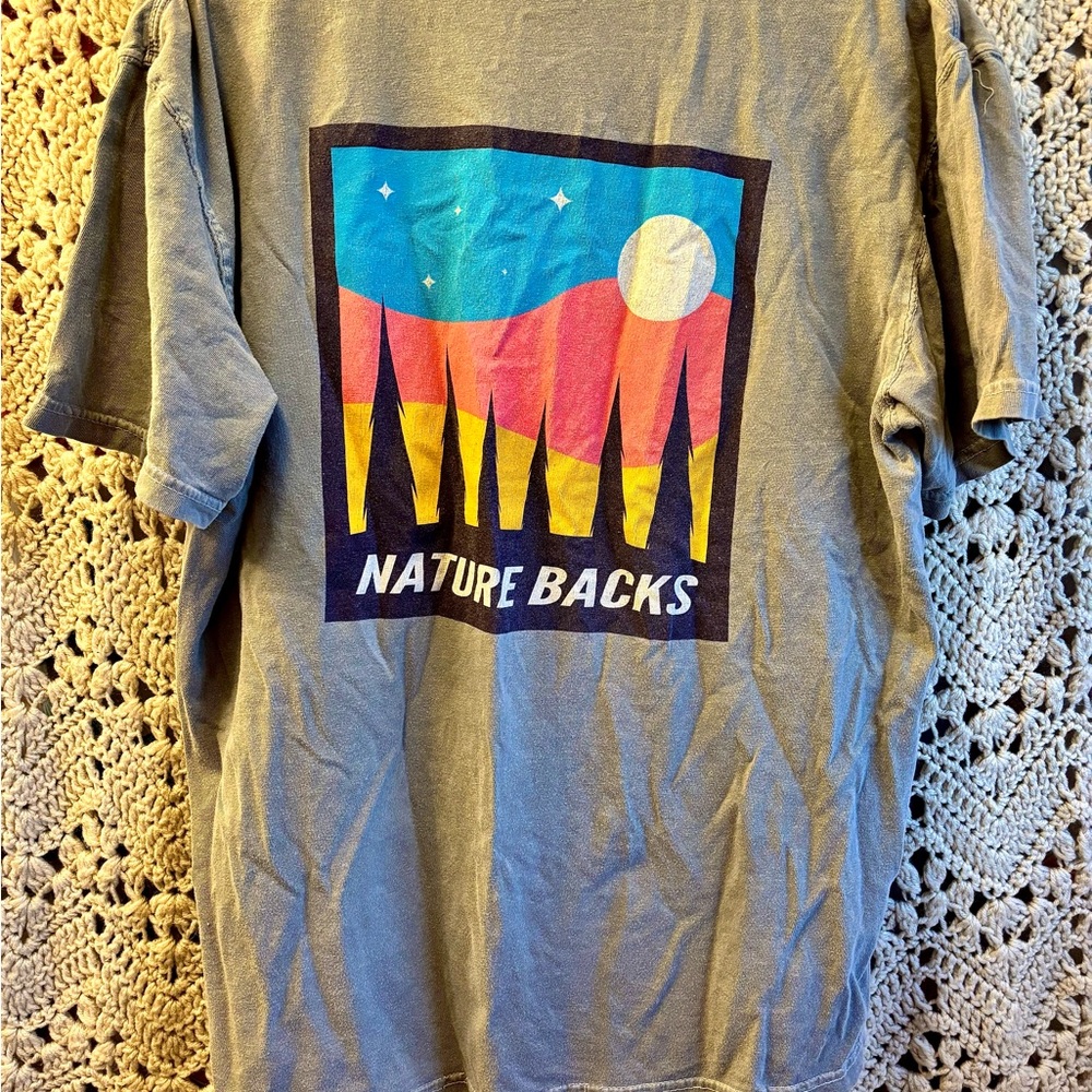 Nature Backs Tee